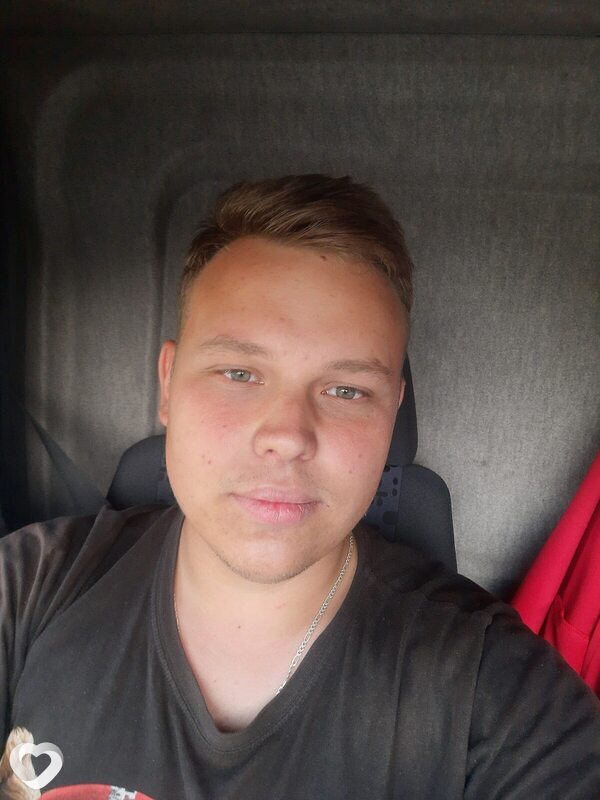 Александр, 24, Новочеркасске — анкета №3298027