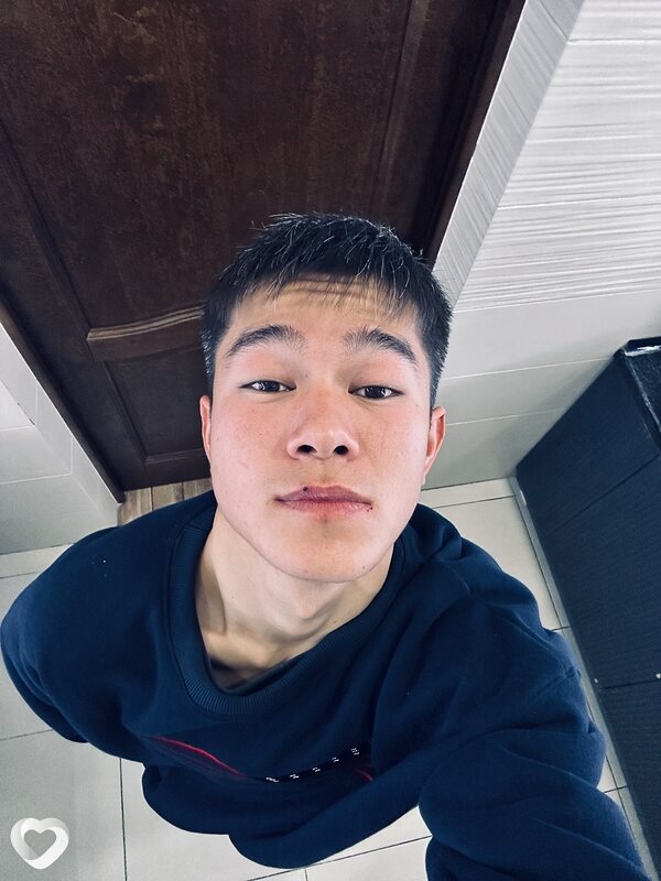 Dani, 20, Бишкек — анкета №3297905