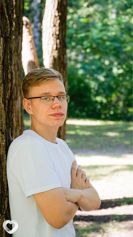 Лев, 19, Москве — анкета №3297959