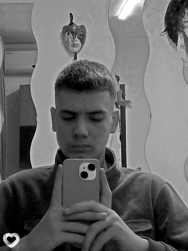 Юра, 19, Краснодаре — анкета №3298584