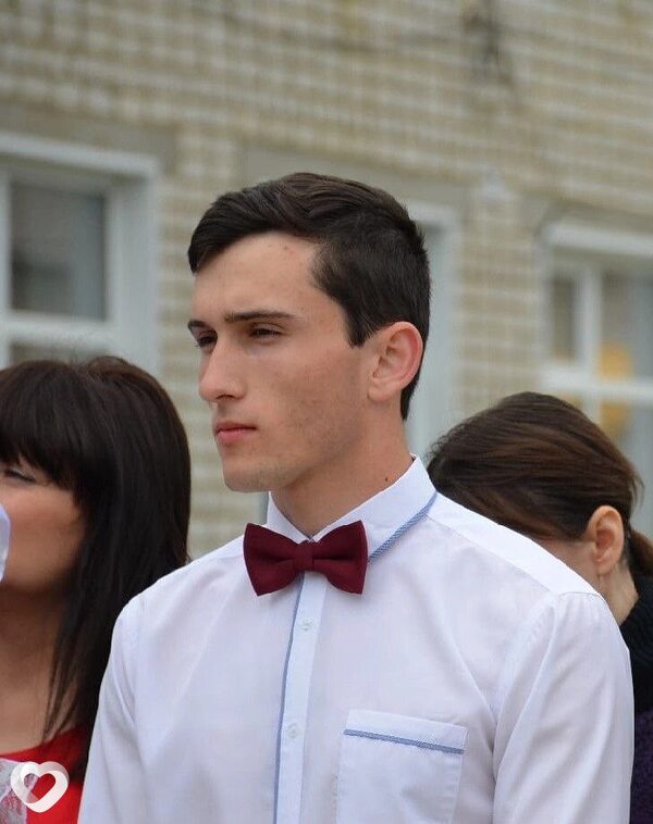 Никита, 21, Урюпинске — анкета №3298568