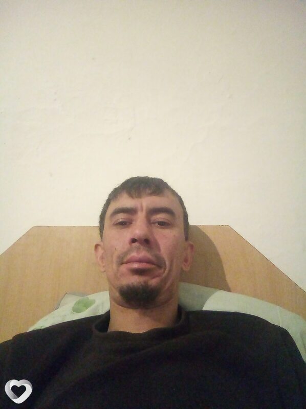 Рим, 40, Кировском — анкета №3298762