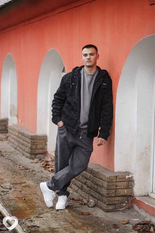 Алексей, 23, Алчевске — анкета №3299309