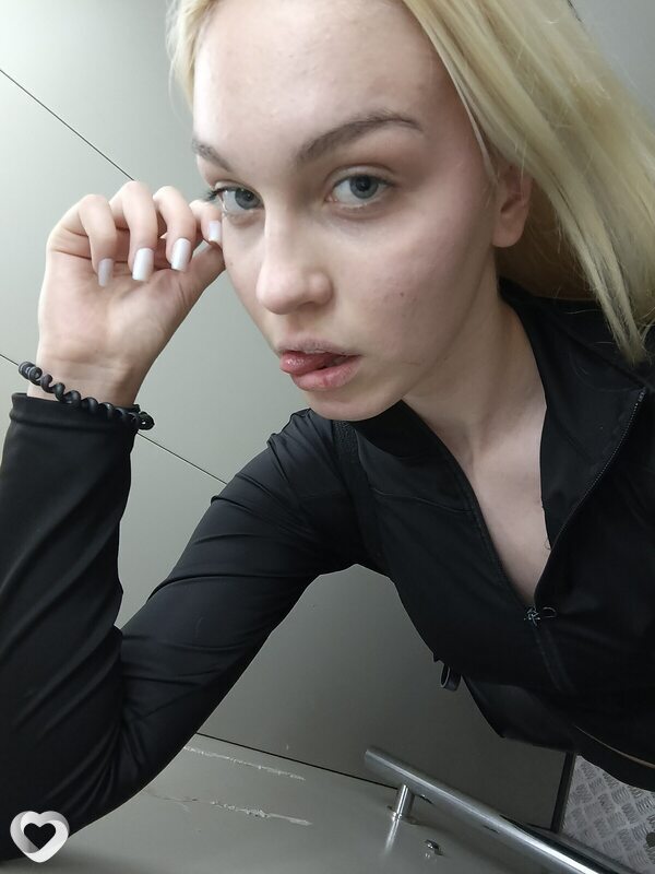 Соня, 19, Владивостоке — анкета №3299372