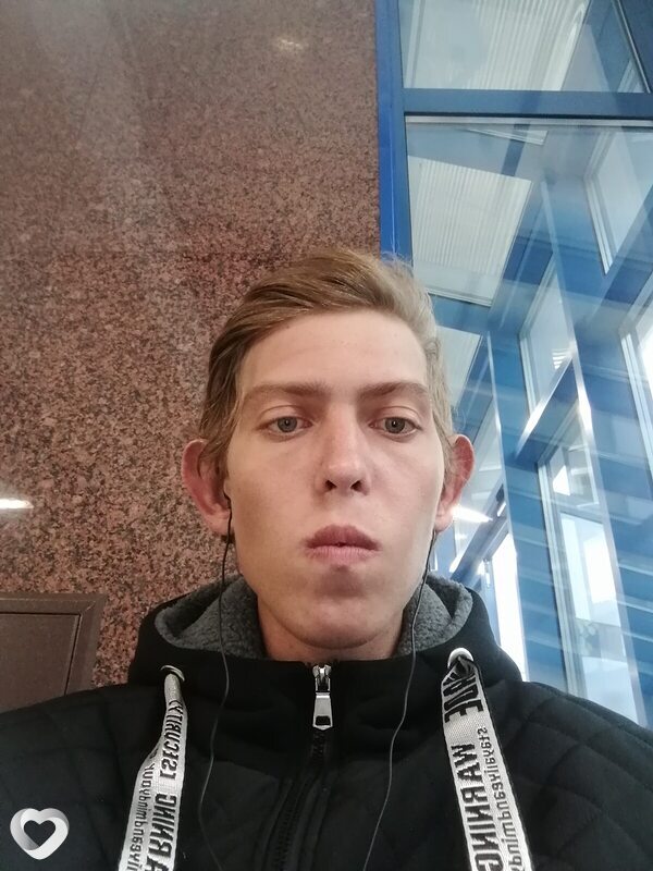 Алекс, 25, Хойниках — анкета №3299606