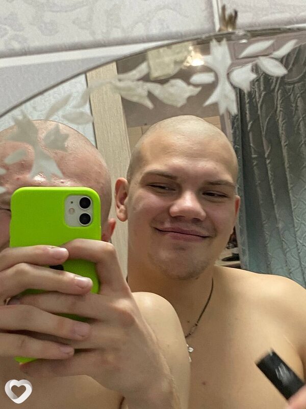 Андрей, 21, Абакане — анкета №3301694