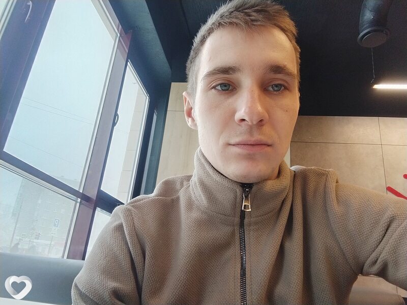 Олег, 27, Череповце — анкета №3301923