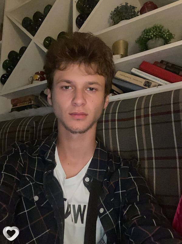Данила, 20, Калуге — анкета №3302518