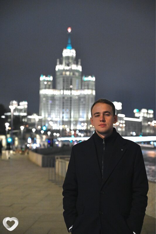 Артём, 22, Москве — анкета №3302153