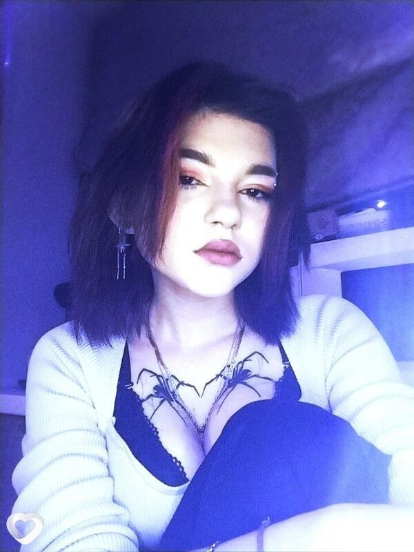 Полина, 20, Мурманске — анкета №3302235
