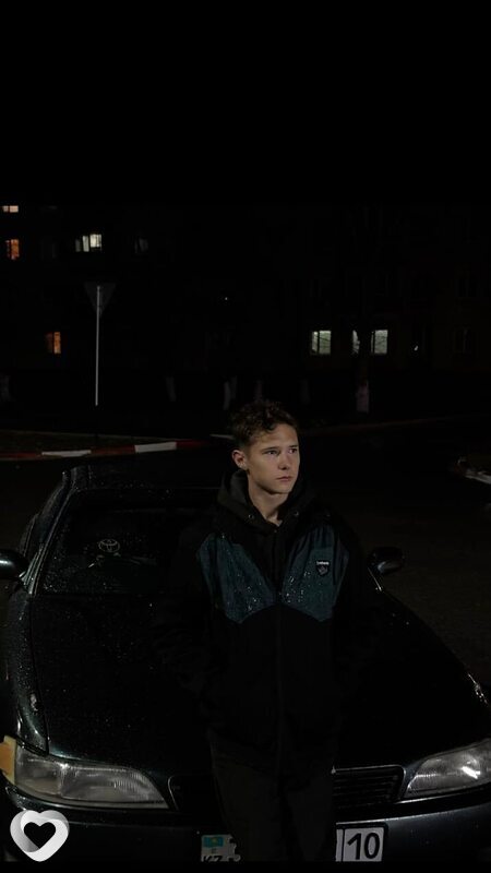 Артём, 19, Рудном — анкета №3302840