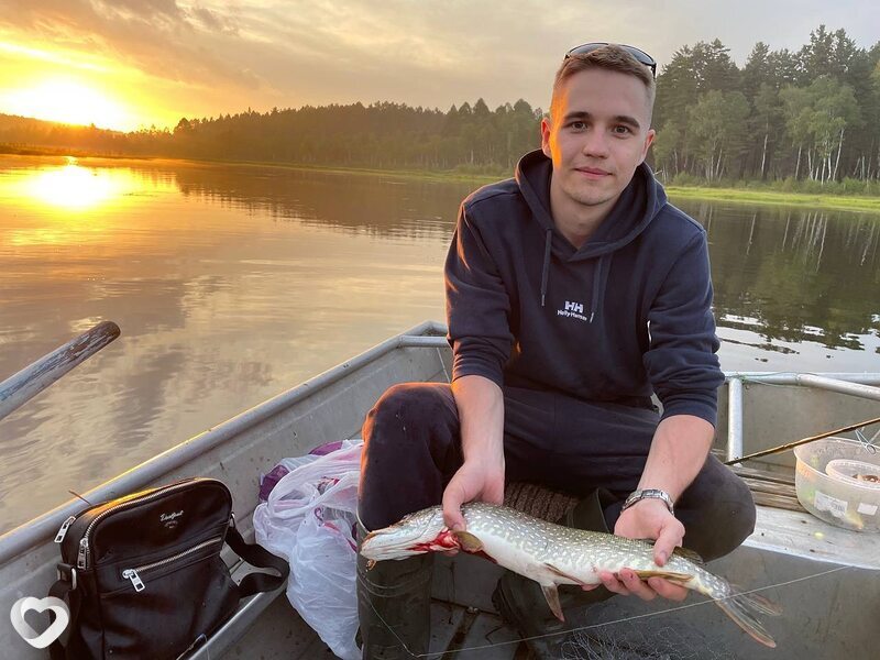 Ден, 25, Москве — анкета №3302885