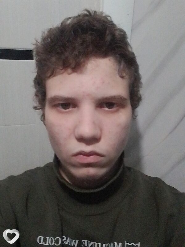 Дмитрий, Армянск