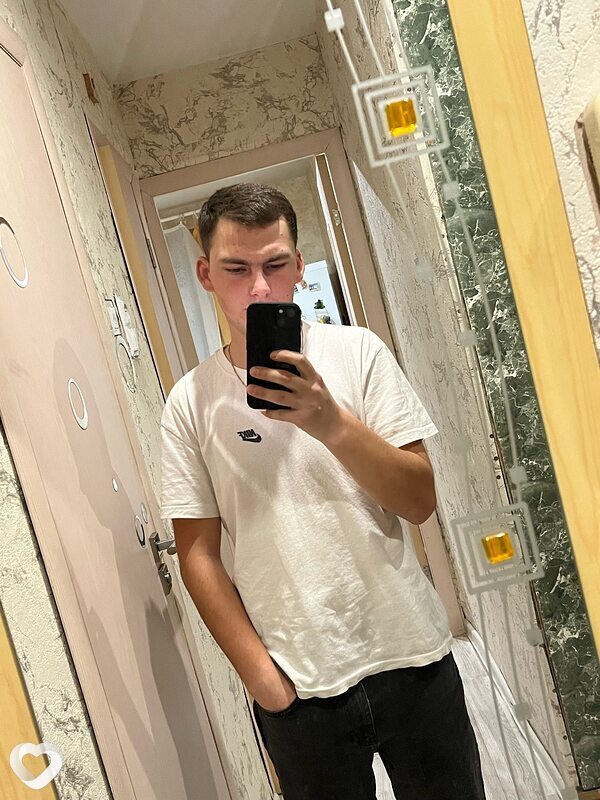 Kirill, 22, Москве — анкета №3302957