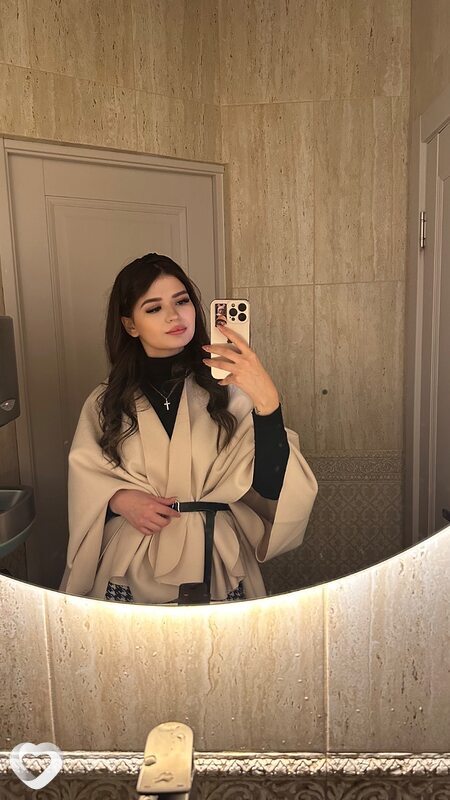 Анюта, 23, Краснодаре — анкета №3303470