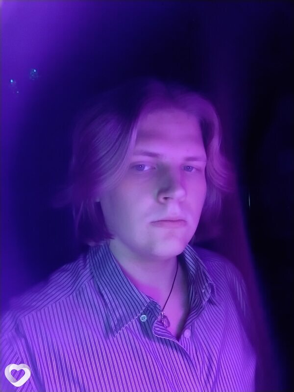 Василий, 19, Санкт-Петербурге — анкета №3303316