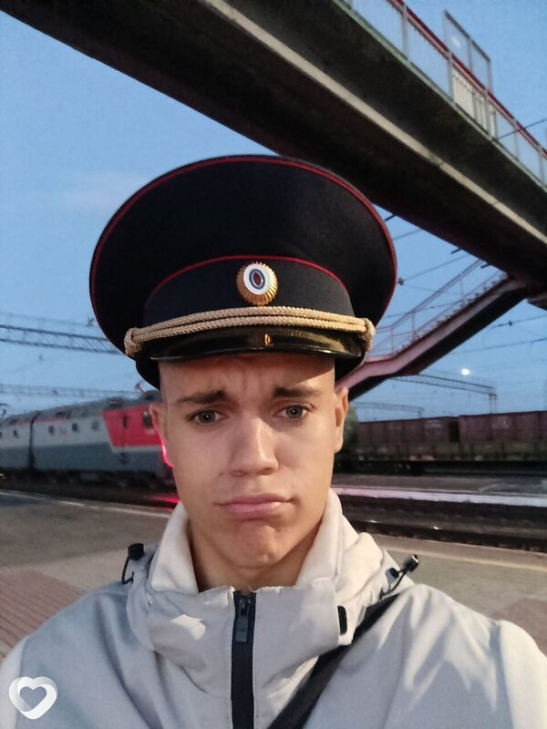 Михаил, 19, Москве — анкета №3303281