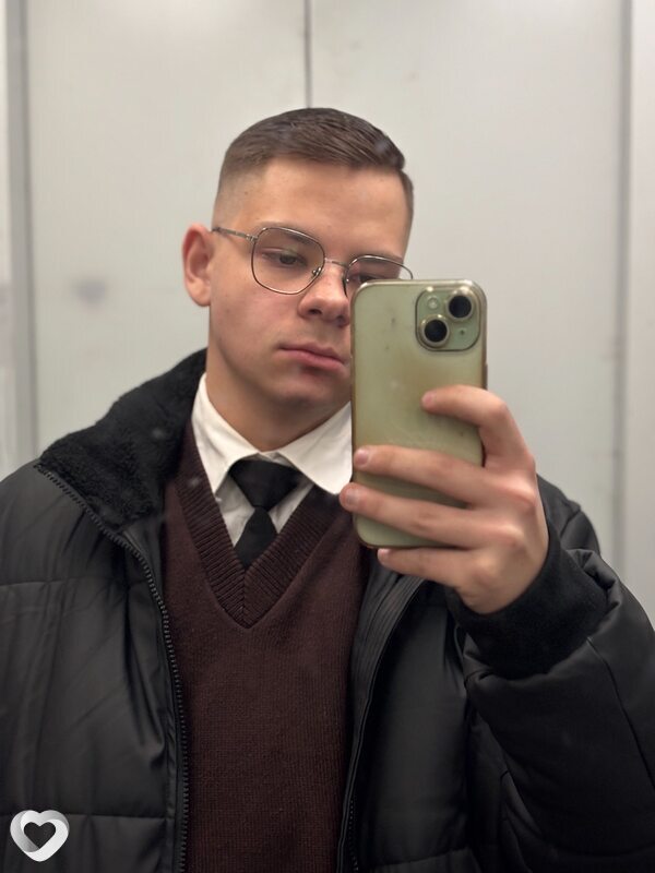 Даниил, 21, Санкт-Петербурге — анкета №3303290