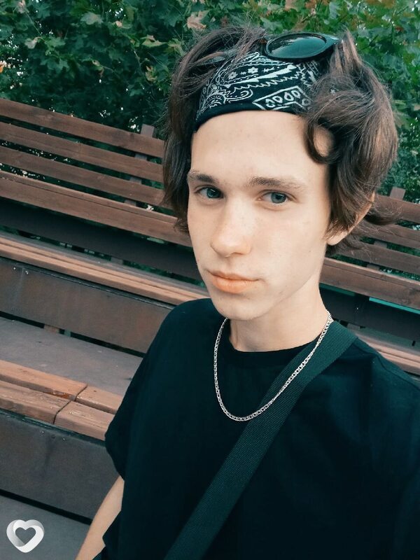 Роман, 20, Томске — анкета №3303409