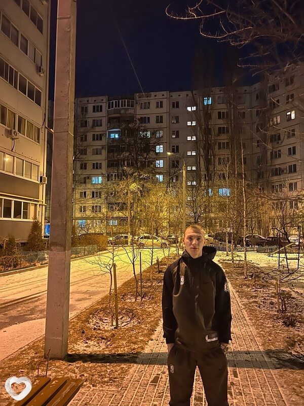 Денис, 23, Волгограде — анкета №3303456