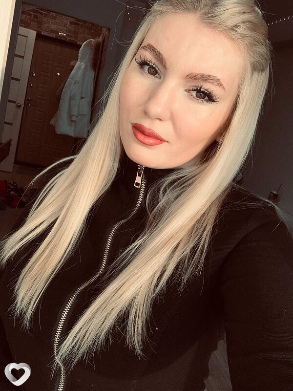Ксения, 21, Иркутске — анкета №3304216