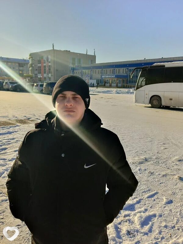 Саня, 27, Бийске — анкета №3304322