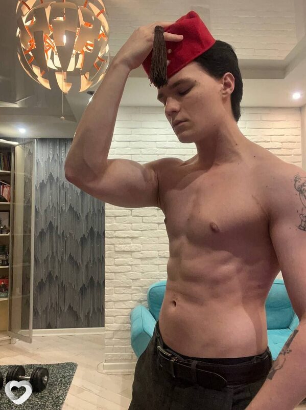 Кирилл, 22, Москве — анкета №3304810