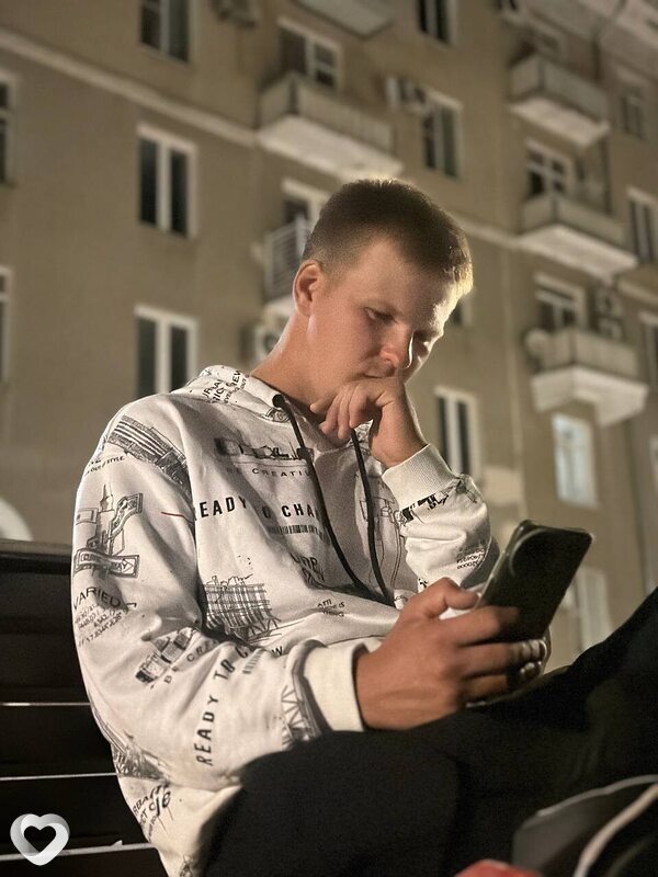 Евгений, 24, Саратове — анкета №3304811
