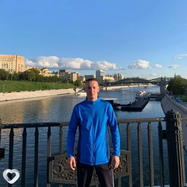 Александр, 23, Бийске — анкета №3305739