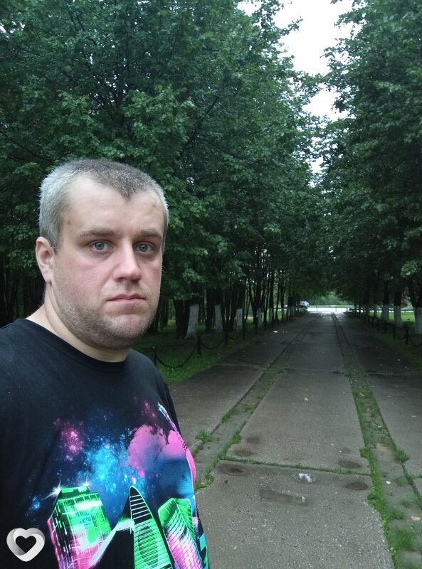 Михаил, Коммунар