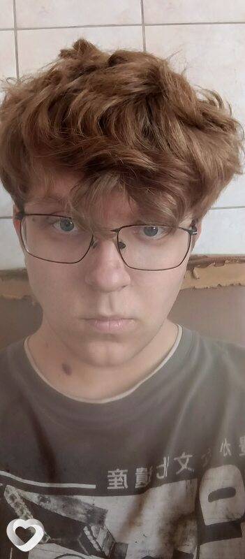 Илья, 19, Орёл — анкета №3308269