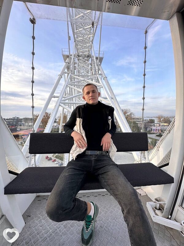 Александр, 21, Краснодаре — анкета №3310964