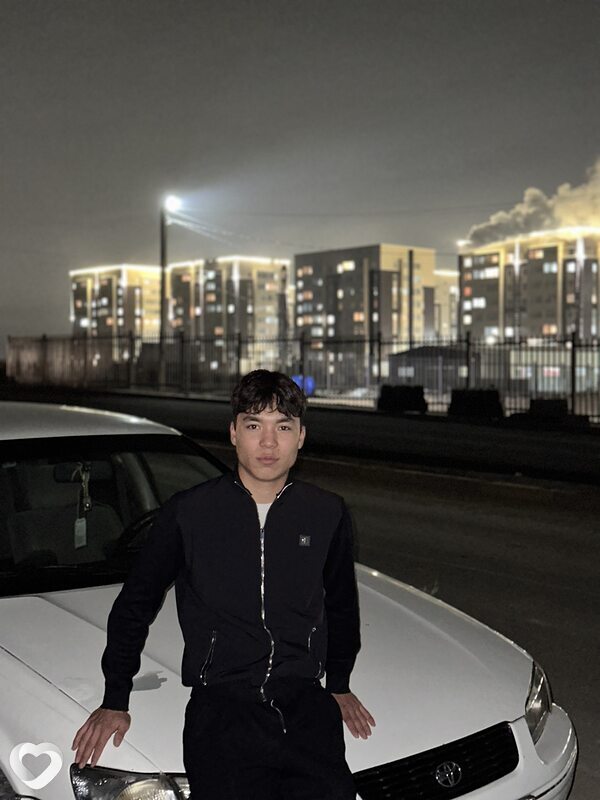 Aidos, 21, Астане — анкета №3311594