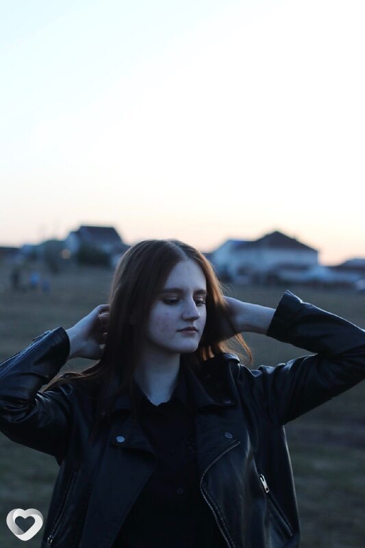 Алёна, 22, Барнауле — анкета №3312744