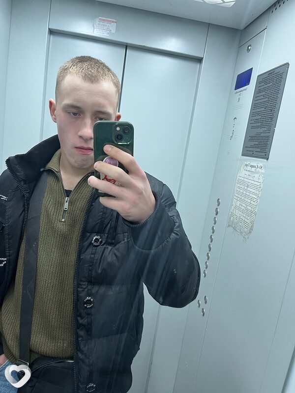 Владимир, 21, Самаре — анкета №3312270