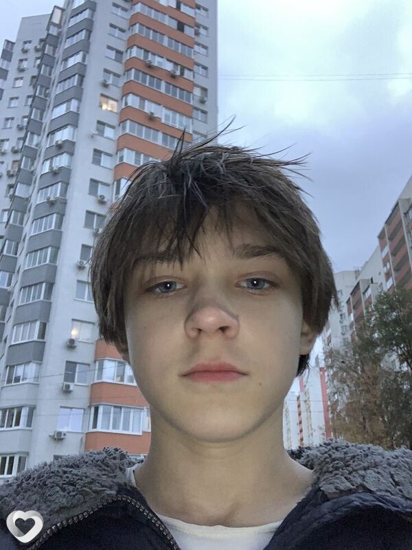 Максим, 19, Санкт-Петербурге — анкета №3312342