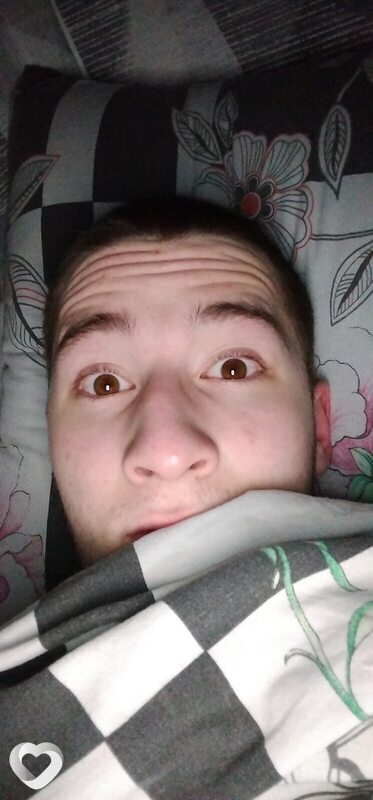 Артём, 20, Екатеринбурге — анкета №3312347