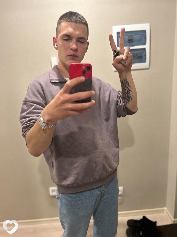 Кирилл, 21, Екатеринбурге — анкета №3312514