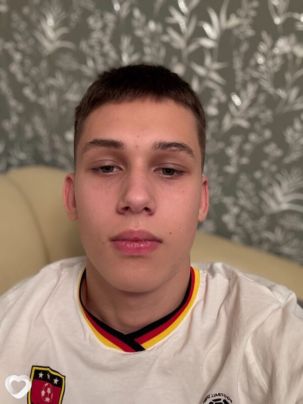 Артём, 19, Ростове-на-Дону — анкета №3313180