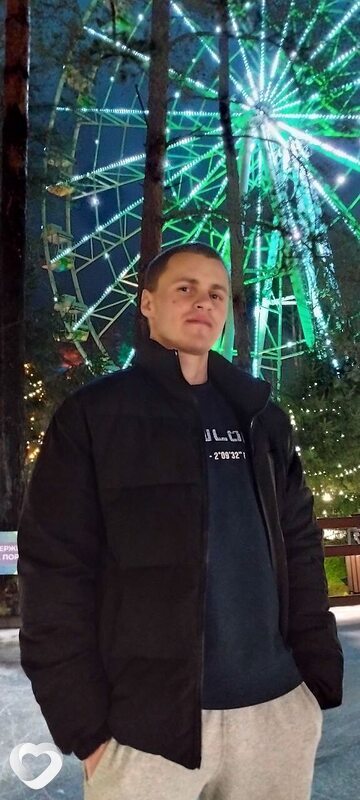 Гриша, 22, Калининграде — анкета №3313130