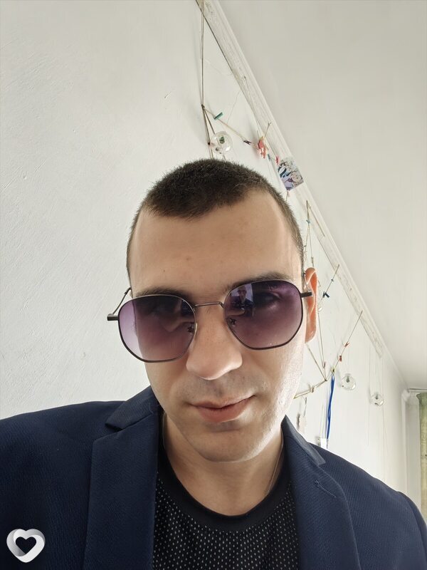 Виктор, 23, Братске — анкета №3313339
