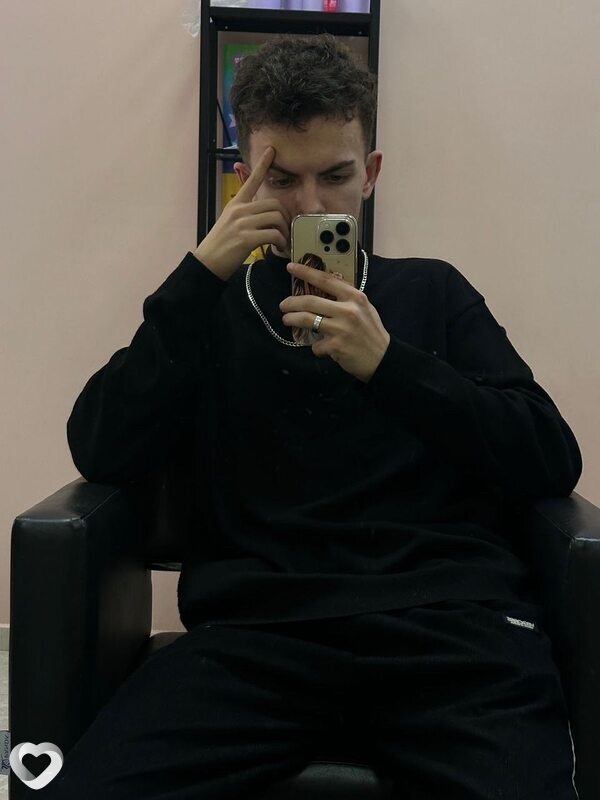 Гена, 20, Новочеркасске — анкета №3313690