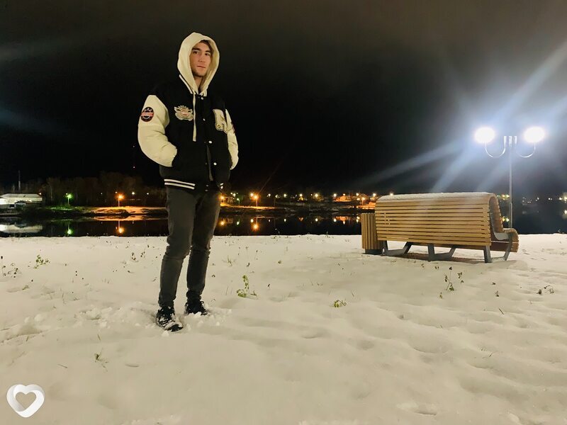 Вадим, 23, Петрозаводске — анкета №3313715