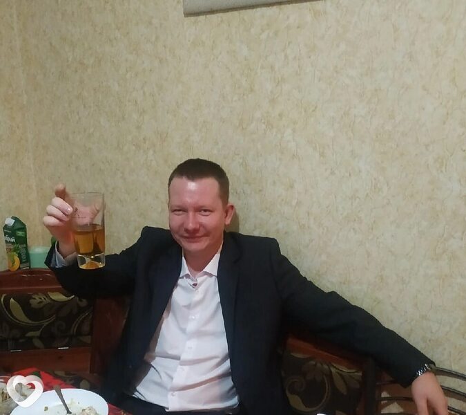 Владимир, 39, Кириши — анкета №3313817