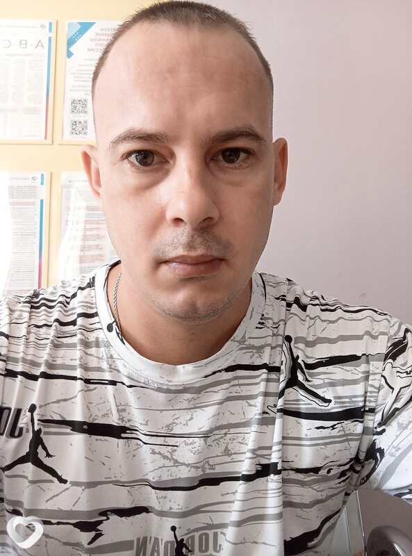 Вадим, 34, Новотроицке — анкета №3314155