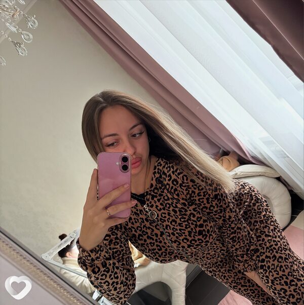 Катя, 27, Барнауле — анкета №3315093
