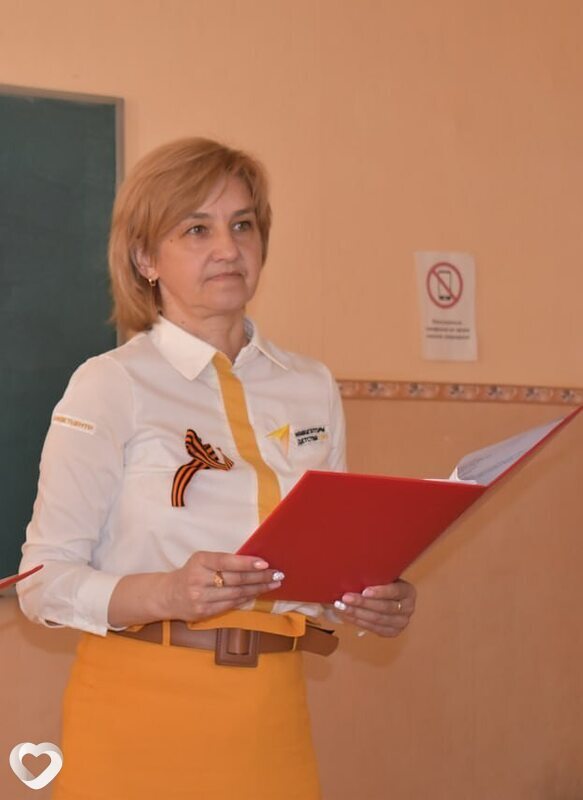 Юлия, 21, Барнауле — анкета №3317025