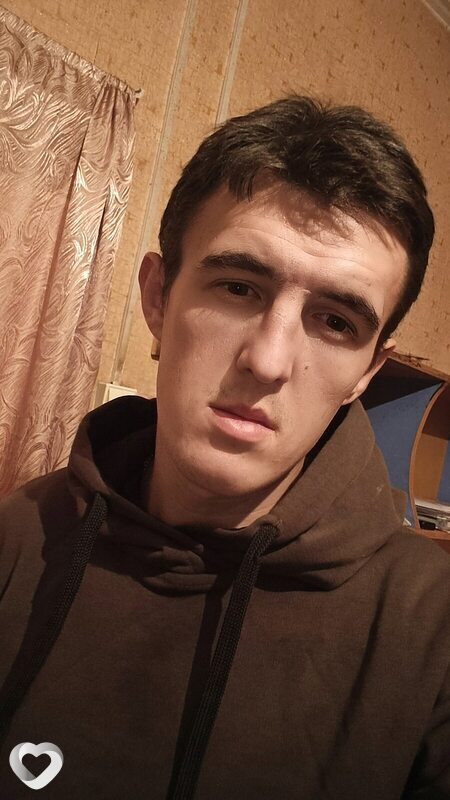 Александр, 23, Омске — анкета №3315910