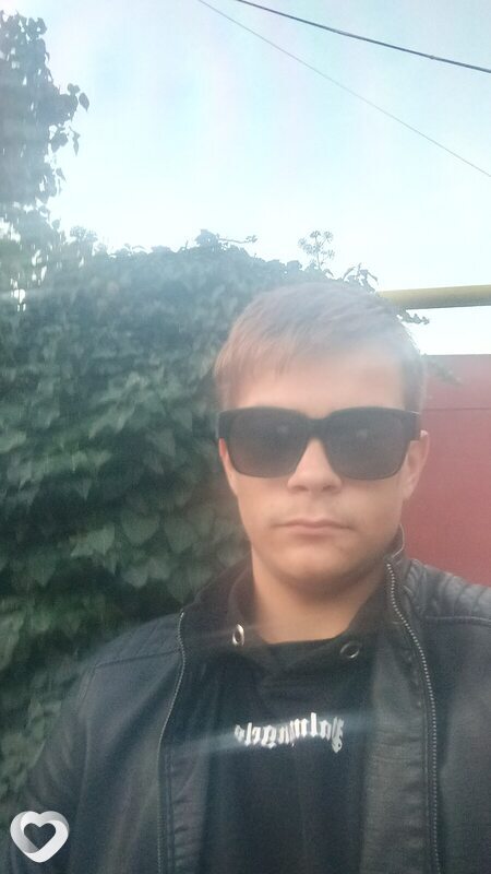 Влад, 19, Симферополе — анкета №3316803