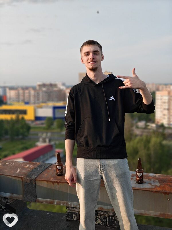 Влад, 19, Ярославле — анкета №3317701